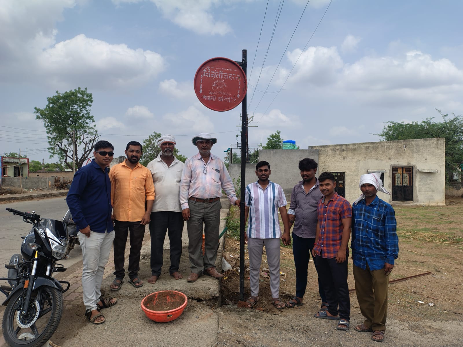 अमळनेरकरांसाठी आनंदाची बातमी: भाविक आणि प्रवाशांच्या सुविधेसाठी ‘मंगळग्रह मंदिर स्टॉप’ एसटी विनंती थांब्याचे अनावरण!