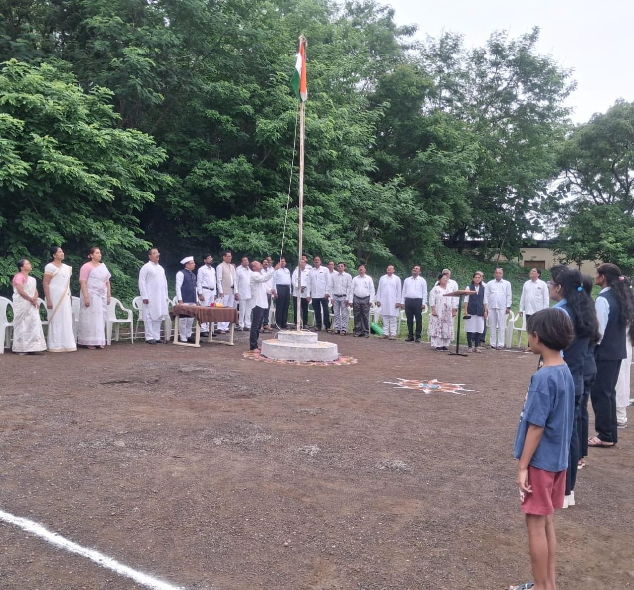 पंडित जवाहरलाल नेहरू समाजकार्य महाविद्यालय, अंमळनेर येथे 80 वा स्वातंत्र्य दिवस उत्साहात साजरा…