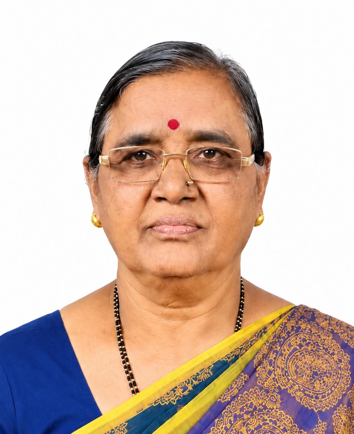अस्थी विसर्जनाऐवजी शेतात वृक्षारोपण; प्रमिलाताईंच्या स्मृतींना पर्यावरण संवर्धनाची अनोखी आदरांजली