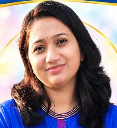 मुलाबाळांचा संसार सांभाळत सुवर्णा धनगर यांची उल्लेखनीय यशोगाथा  A.N.M. Promotional (L.H.V.) परीक्षेत प्रथम क्रमांक मिळवत मिळविला ‘डिस्टिंक्शन’चा मान