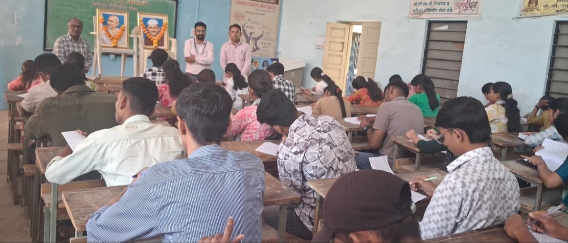 गांधी-शास्त्रींच्या विचारांचा जागर; ‘प्रताप’मध्ये विद्यार्थ्यांच्या ज्ञानाला आणि लेखणीला धार